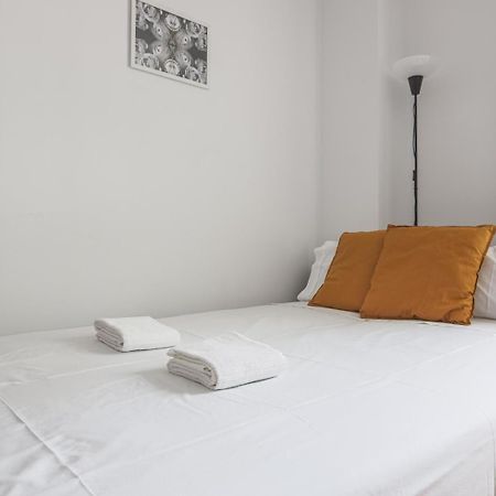 Ferienwohnung Algaba Pisc Planta Baja D La Algaba Exterior foto