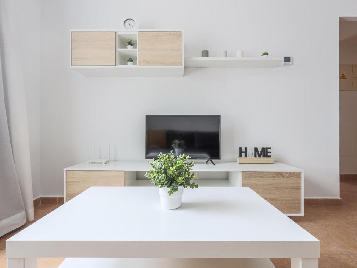 Ferienwohnung Algaba Pisc Planta Baja D La Algaba Exterior foto