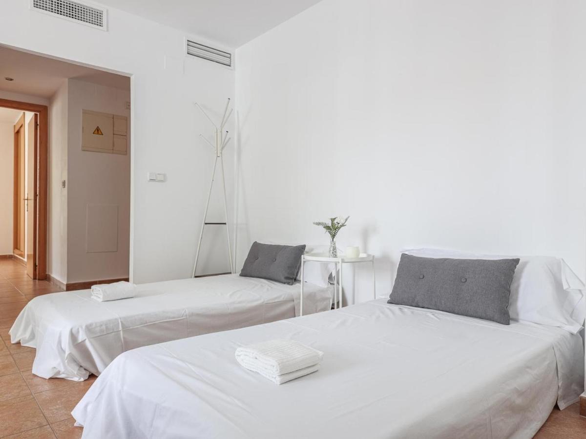 Ferienwohnung Algaba Pisc Planta Baja D La Algaba Exterior foto